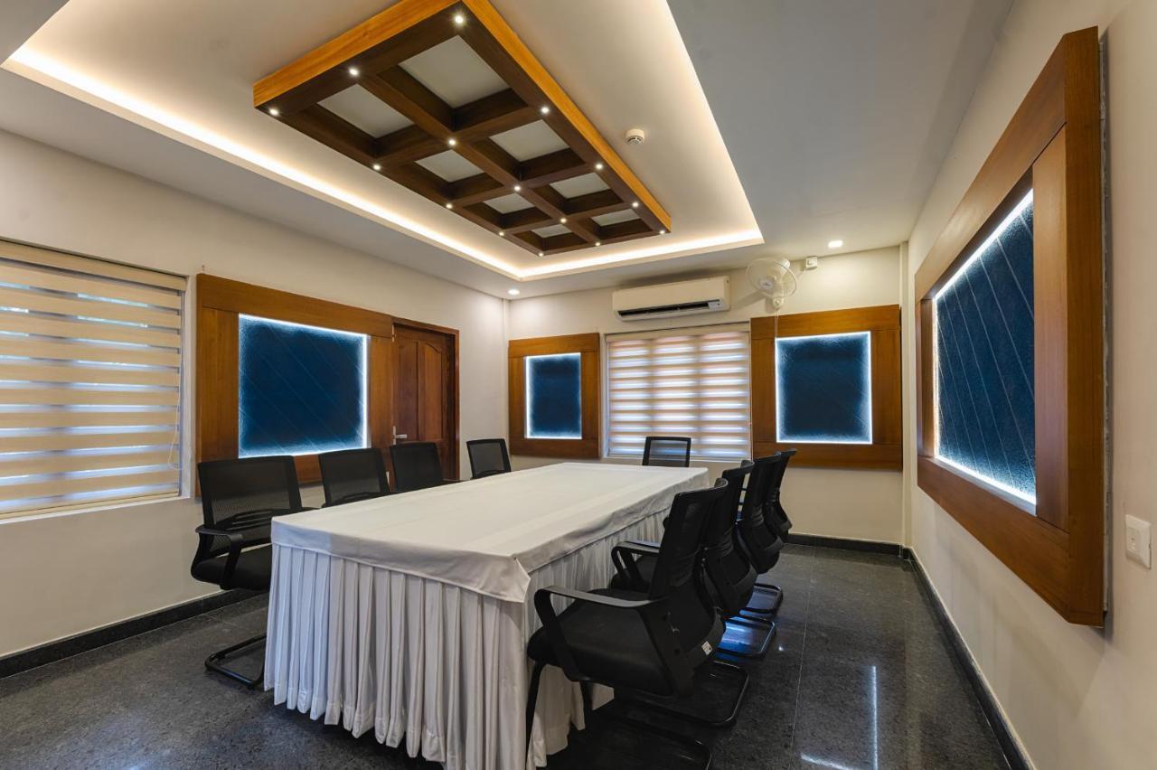 Vidya Residency Otel Thrissur Dış mekan fotoğraf
