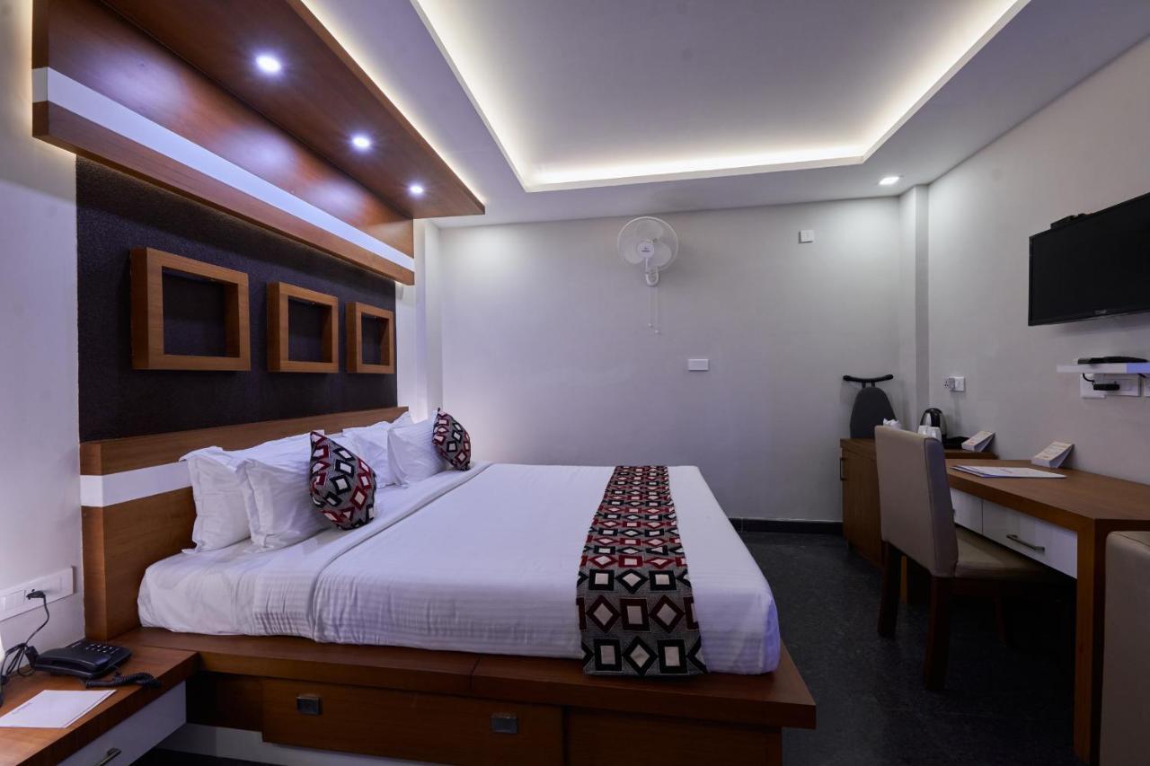 Vidya Residency Otel Thrissur Dış mekan fotoğraf